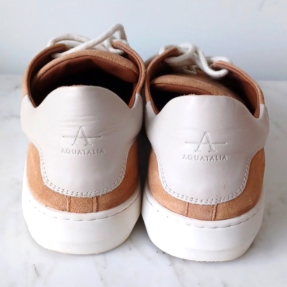 Aquatalia Suede Sneackers. Camel tan color. Size 10 - Picture 4 of 7